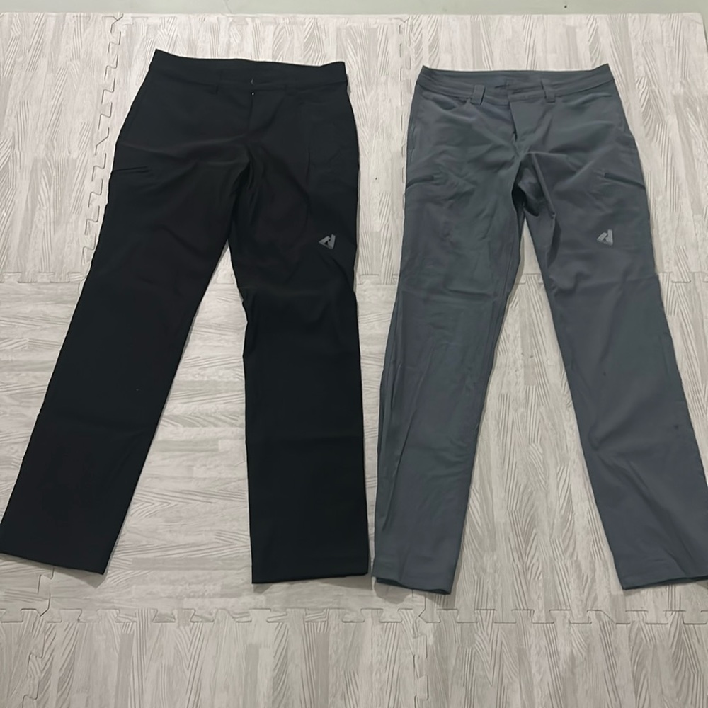 Women’s Eddie Bauer First Accent Pants Black and Ash Blue size 4
